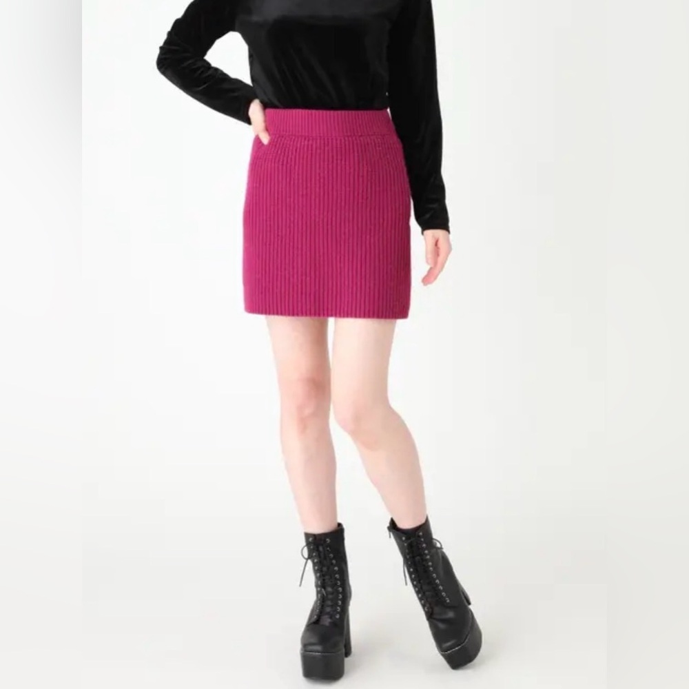 Pink Knit Skirt